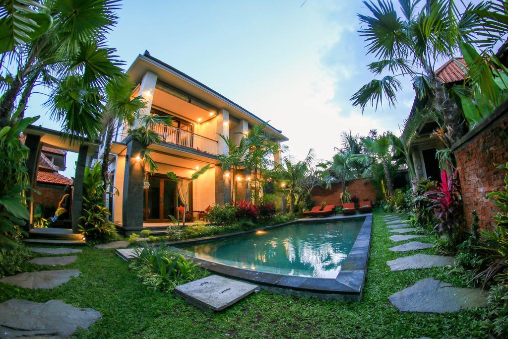 Cahyatika Gasthof 3*