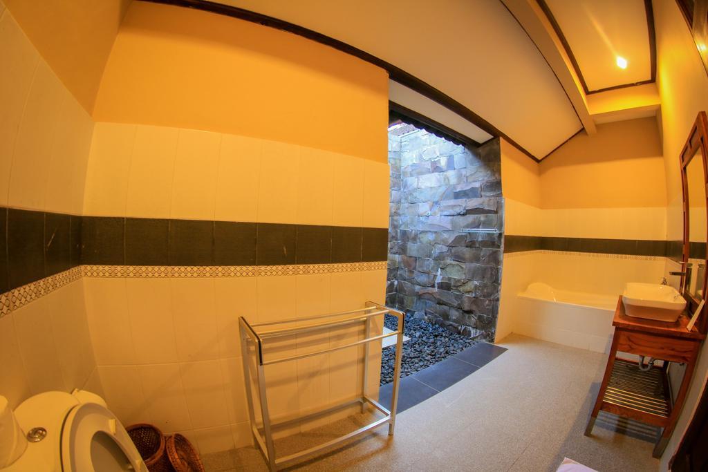 Guest house Cahyatika